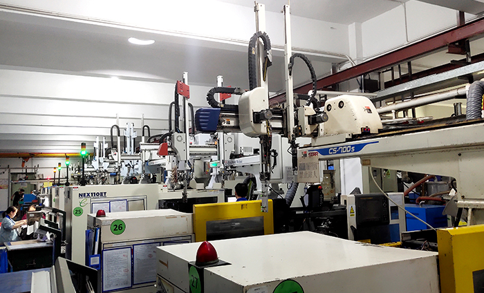 Revolutionizing Precision Manufacturing: The Rise of 5 Axis CNC Machining Services in China