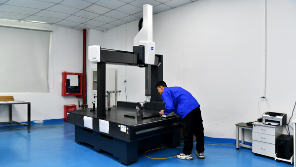 Dimension inspection equipment