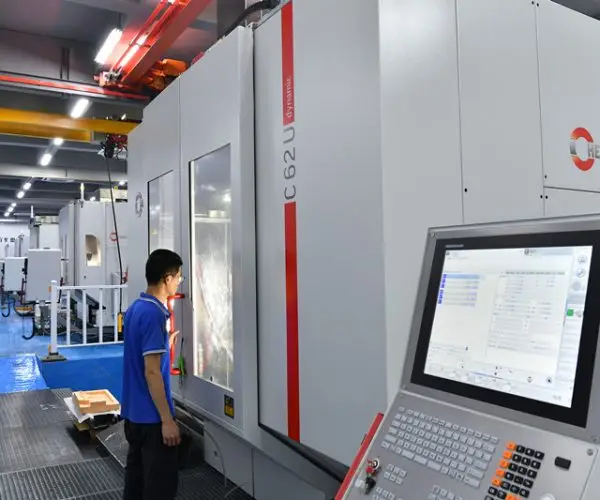 German Hermle 5-axis machining center in Hanstar workshop