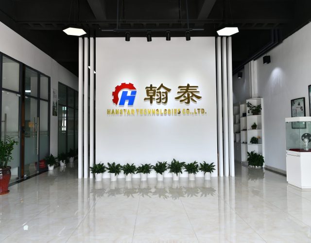 表单左侧